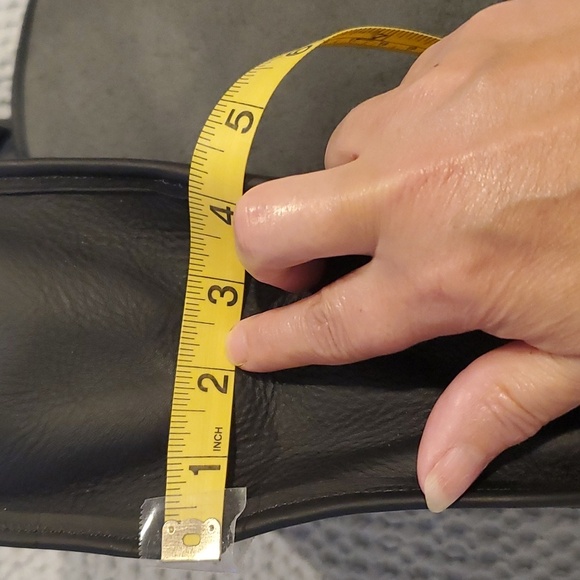 Black leather saddle bag purse with adjustable cross body strap (#8) - Picture 9 of 9